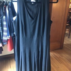 Brora Pinafore (Size 14 / US 10)